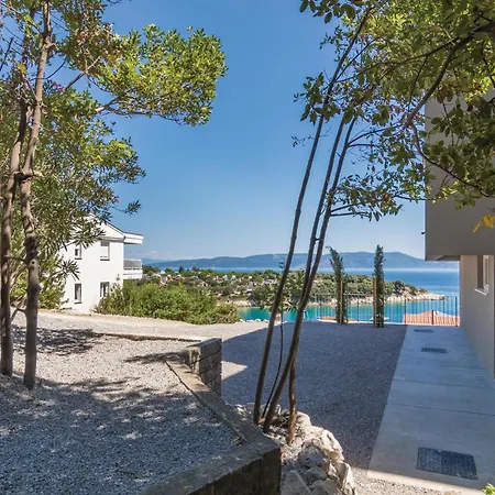 Apartment 2 Bedroom Awesome In Labin