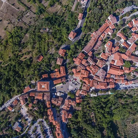 2 Bedroom Awesome In Labin Labin (Istria)