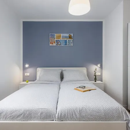 2 Bedroom Awesome In Labin Apartment