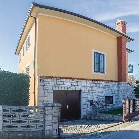 Apartment 2 Bedroom Awesome In Labin *