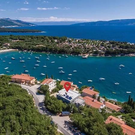 Apartment 2 Bedroom Awesome In Labin *