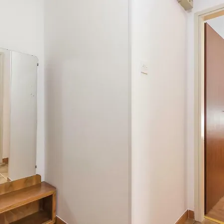 Διαμέρισμα Lovely In With Sauna Labin (Istria)